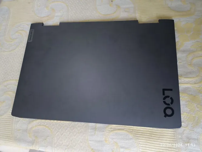 Moldura tampa de tela Notebook Lenovo LOQ