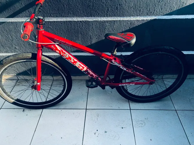 Bicicleta aro 26 vikingx tuff 28