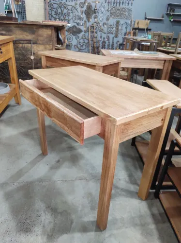 Mesa escritório de madeira