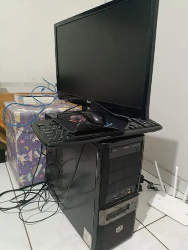 Vendo Pc antigo de escritório