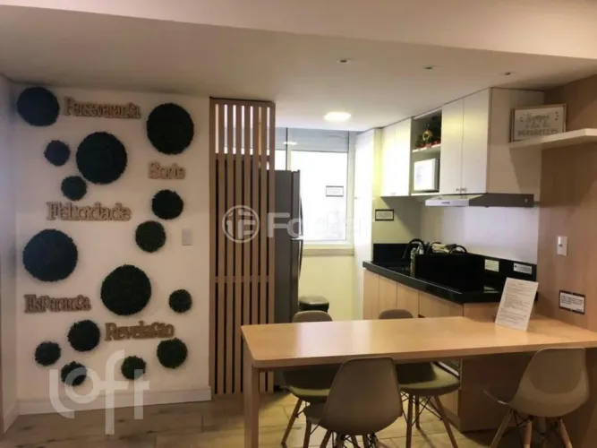 Apartamento à venda Rua General Câmara, Centro Histórico - Porto Alegre