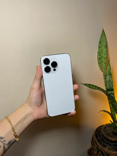 iPhone 14 Pro Max nunca aberto