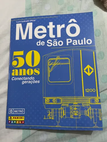 Álbum de figurinha PANINI edição exclusiva de 50 anos do metrô de São Paulo !