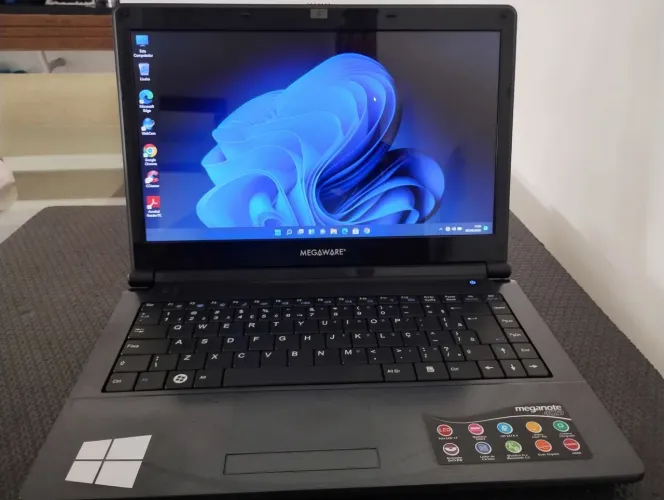 Notebook Megaware 4129 (Processador i7)