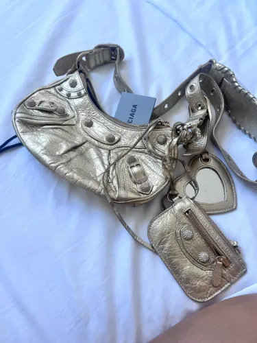 Bolsa Balenciaga Le Cagole