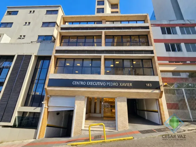 Imóvel para venda tem 58 metros quadrados em Centro - Florianópolis - SC