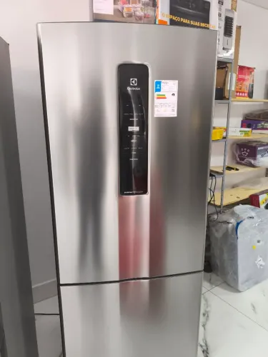 Geladeira nova sem uso