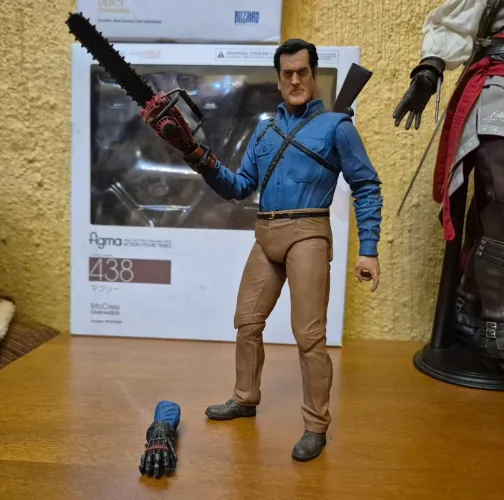 Ash Williams NECA Ash Vs Evil Dead original!