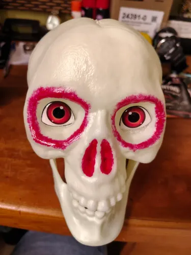 Caveira Decoração Halloween articulada Fosforescente