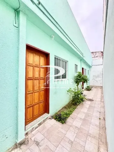 Casa com 1 dormitório para alugar, 30 m² por R$ 1.050,00/mês - Itaipu - Niterói/RJ