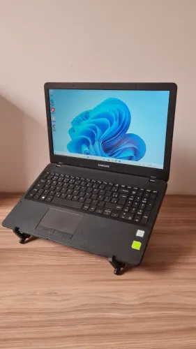 Notebook Samsung i5 (Com placa de video)