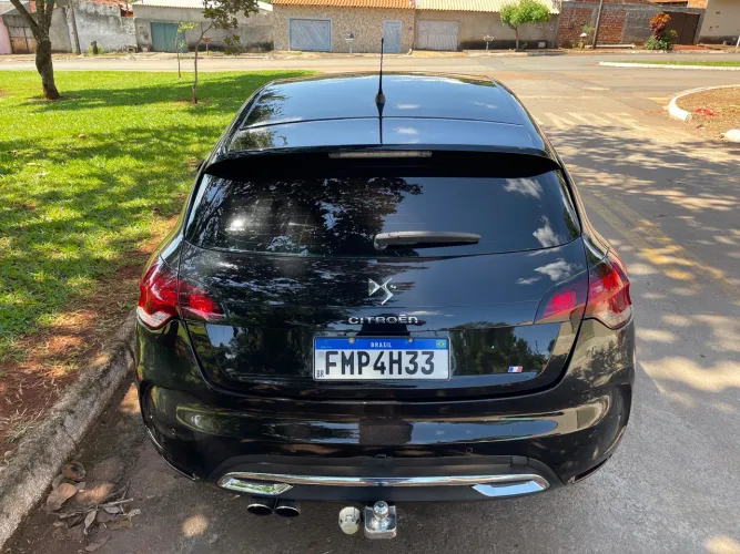 Citroen DS4 1.6 Turbo 16V 5P Aut. 2014