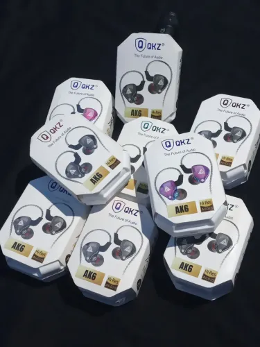 Fone qkz ak6, leia a descrição