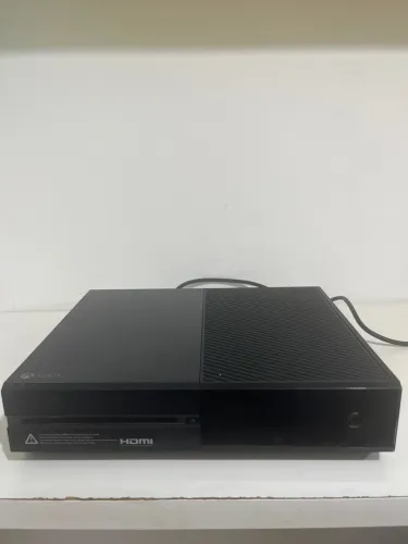 Xbox one fat( 2 controles)