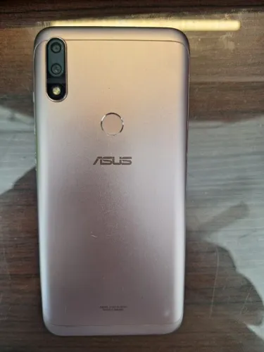 Asus ZenFone Max Shot