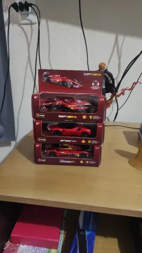 Miniaturas Ferrari e shell