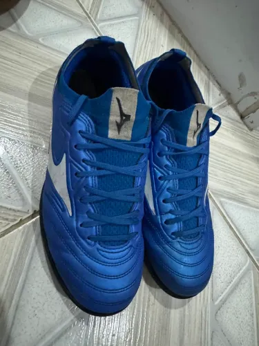 Chuteira mizuno regent society 