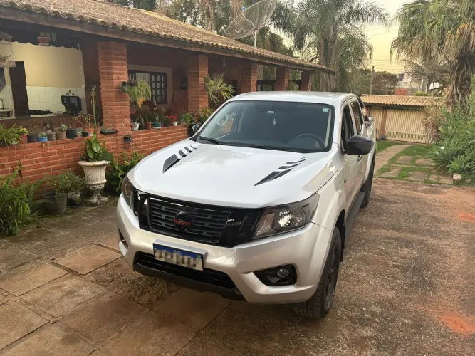 Nissan Frontier S CD 4X4 2.3 TB Diesel Mec. 2022