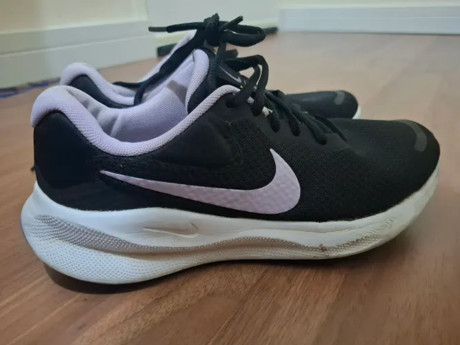 Tênis Nike feminino Original NOVO