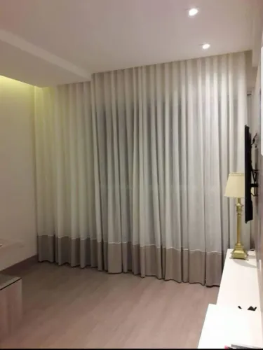 Cortinas sobre medidas de trilho