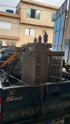 Transformador Trifásico à óleo 225 kva 15 kv 220V