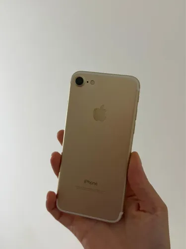 iPhone 7