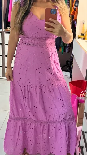 Vestido todo em Laise TAM P