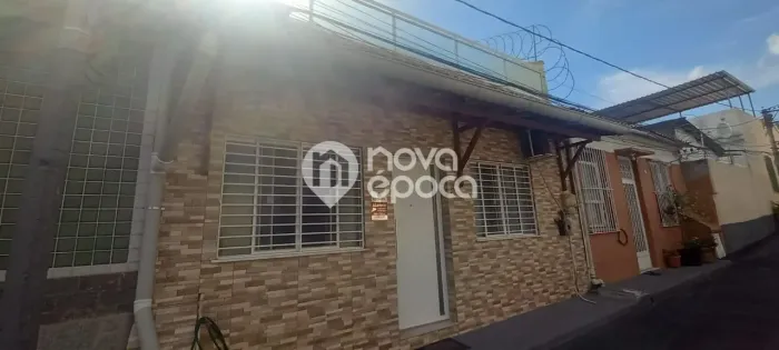 Todos os Santos | Casa 2 quartos