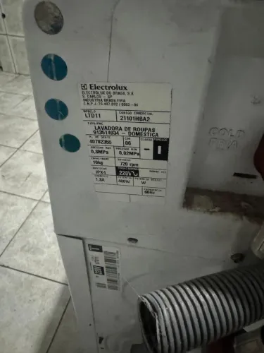 LAVADORA ELECTROLUX 10KG - 220V | ÓTIMO ESTADO