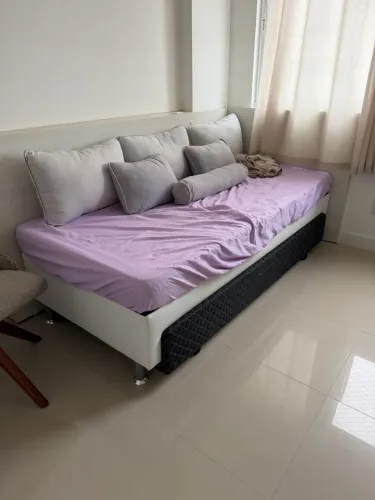Cama box solteiro usada