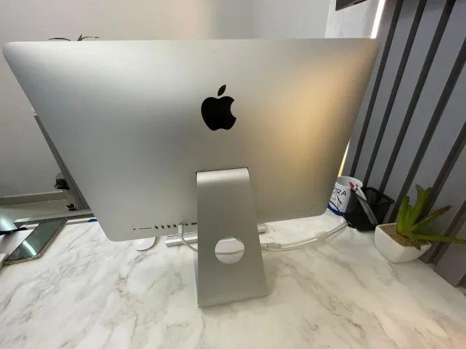 IMAC APPLE 21,5" COMPUTADOR COMPLETO + SSD 256GB SUPER RÁPIDO  OPORTUNIDADE p/ vender hoje