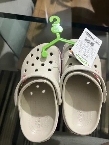 Crocs novo