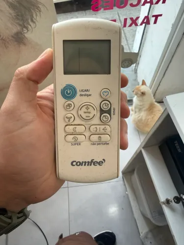 Ar condicionado 22000 btus split