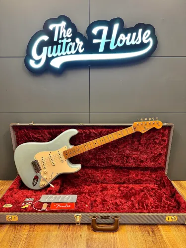 FENDER CLASSIC SERIES ?50s