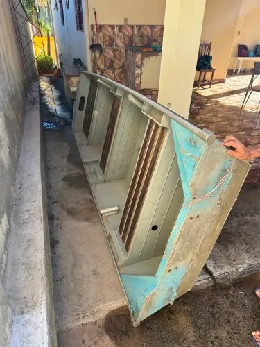 Barco 4 metros, acompanha motor rabeta 3/5