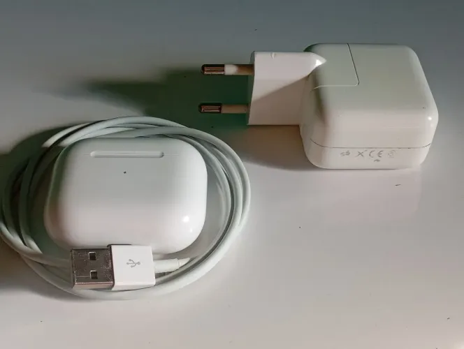 AirPods Apple 3° geração