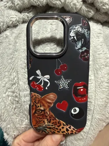 Capinha iPhone 16 Pro