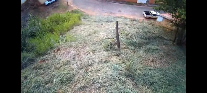 Lote 300 metros Quadrados Escriturado Registrado -Durval 2 - Rua dos Amaros - Inhapim MG