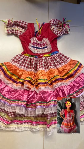 Vestido infantil de São João 