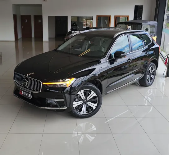 Volvo XC-60 T-8 Plus 2.0 AWD (híbrido) 2024