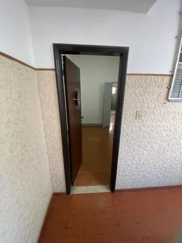 Alugo excelente Apartamento conjugado