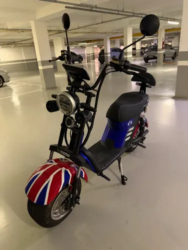 Vendo moto elétrica estado de zero