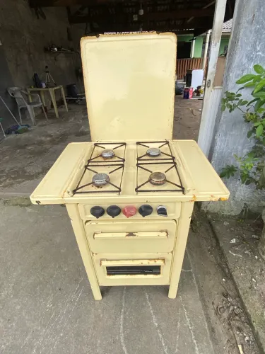 Fogão antigo