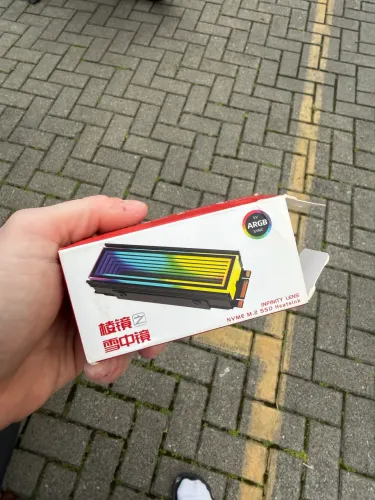 Fan RGB e Capa SSD RGB