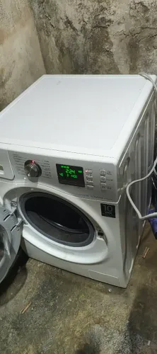 Máquina Lava e seca