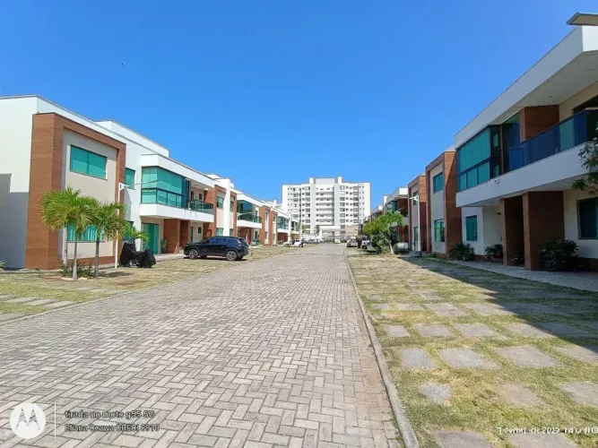 CASA mobiliada, aluguel tem 89 metros quadrados com 3 quartos em Buraquinho - Lauro de Fre