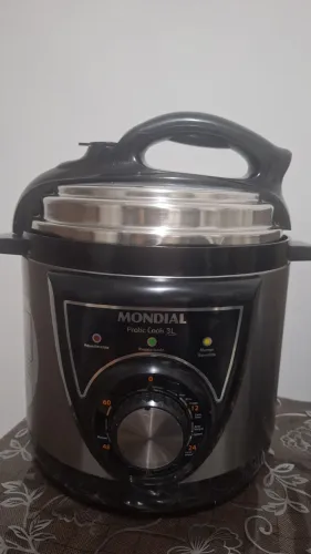 Panela de Pressão Elétrica 