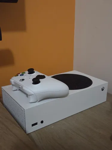 Xbox Series S Seminovo