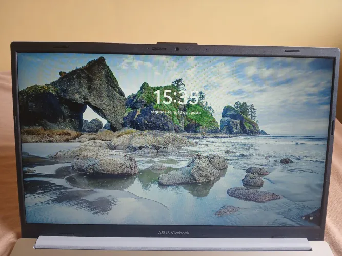 ASUS VivoBook 8GB RAM | 238GB de armazenamento | Windows 11