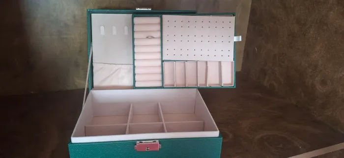 Porta Jóias em Corino